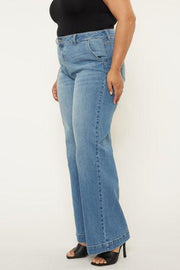 High Rise Jeans | Plus!